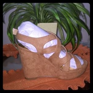 Thalia Sodi New Maddora Beige Womens Shoes